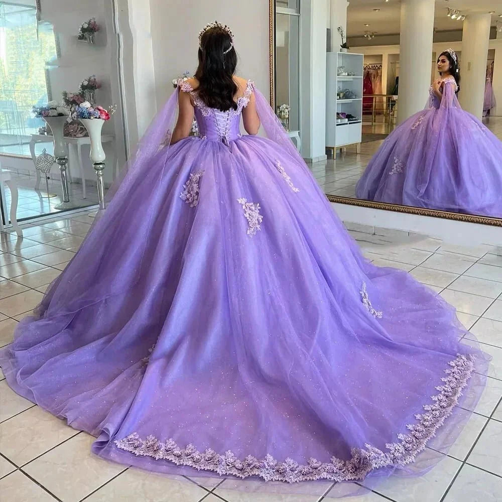 Lilac Ball-Gown Tulle Quinceanera Dresses 3D Flowers With Cape - Curvevia