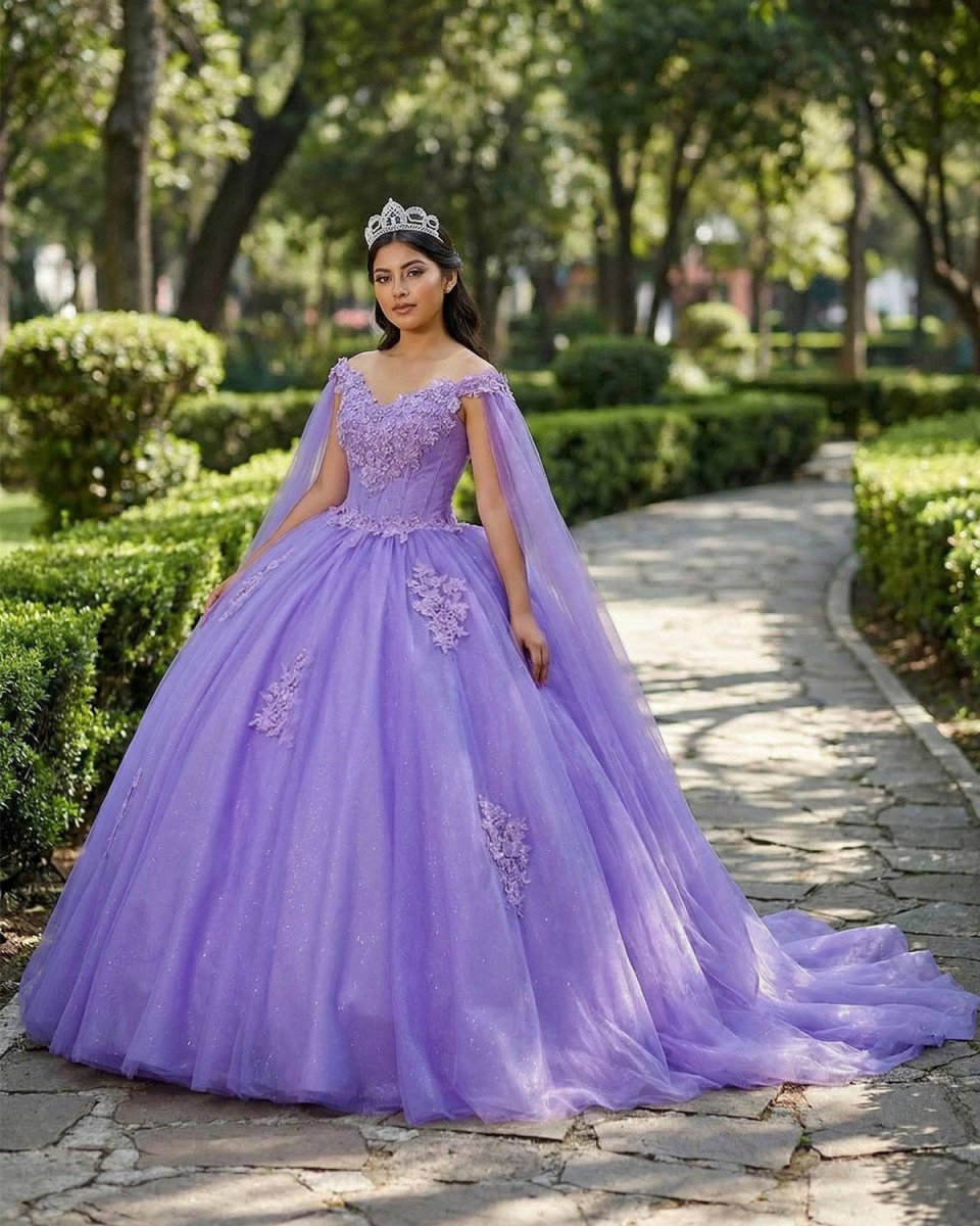 Lilac Ball-Gown Tulle Quinceanera Dresses 3D Flowers With Cape - Curvevia