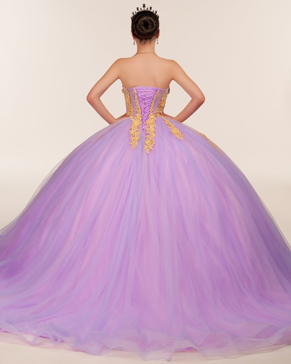 Lilac Sweetheart Sleeveless Quinceanera Dresses with Appliques - Curvevia