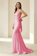 Yellow Sweetheart Mermaid Satin Evening Dress With Cutout - Curvevia