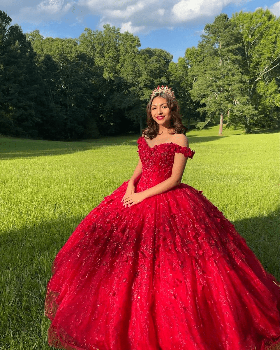 Ball Gown Lace Off-the-Shoulder Red Quinceanera Dress - Curvevia