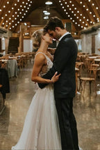 Marvelous V-neck A-Line Wedding Dress Tulle Appliques Rustic Wedding Dress - Curvevia