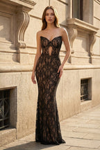 Black Sweetheart V-Neck Sleeveless Lace Mermaid Evening Dress - Curvevia
