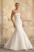 Elegant Mermaid Strapless Satin Sleeveless Wedding Dresses - Curvevia