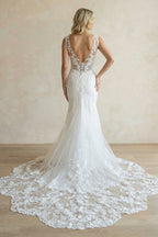 Mermaid V-Neck Long Sleeves Wedding Dress With Appliques - Curvevia