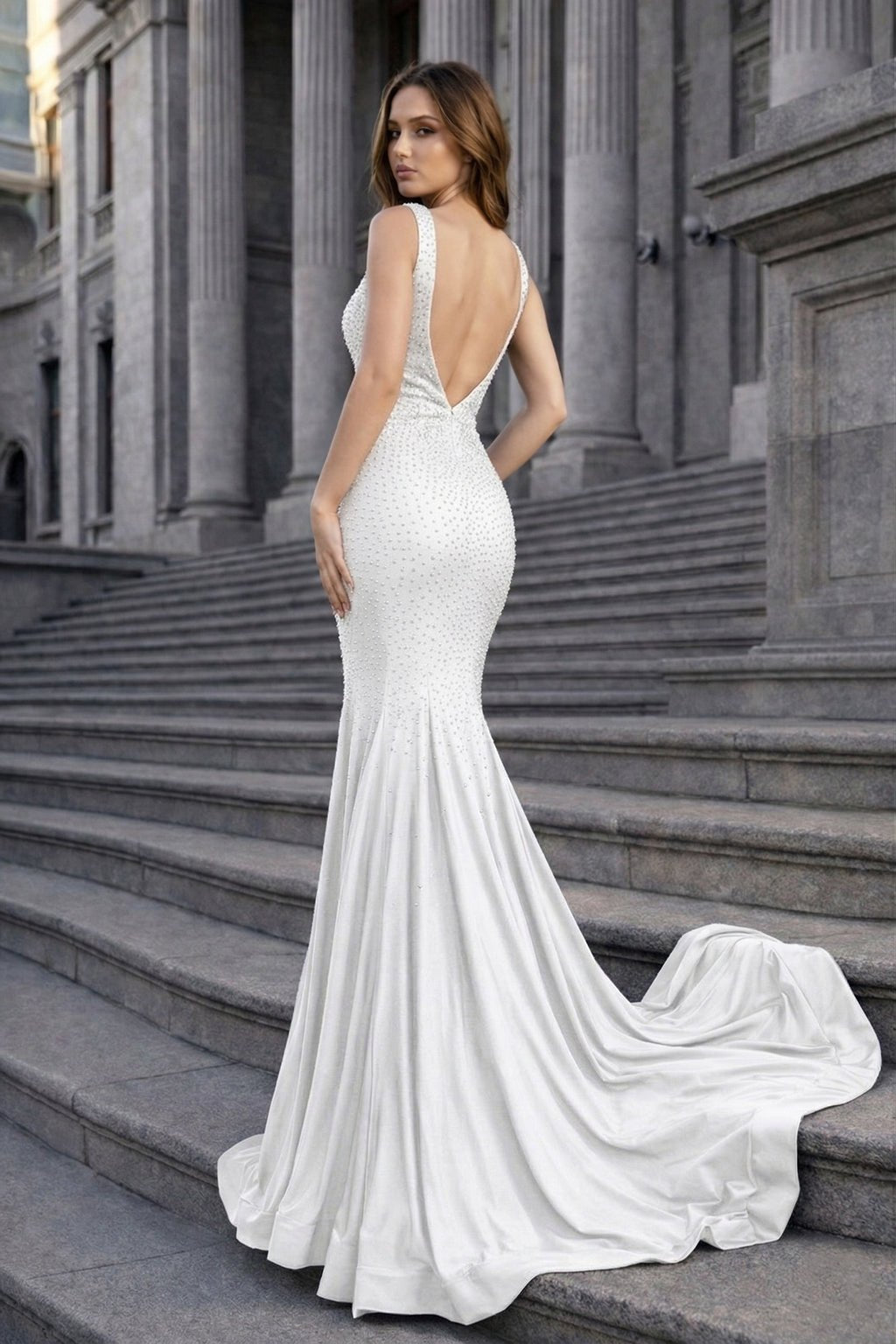 Mermaid Deep V-Neck Beaded Satin Long Evening Dress - Curvevia