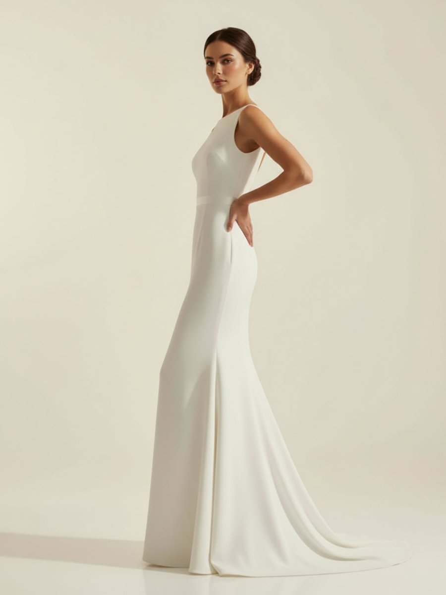 Simple Sleeveless Mermaid Wedding Dress With Sexy Bow - Curvevia