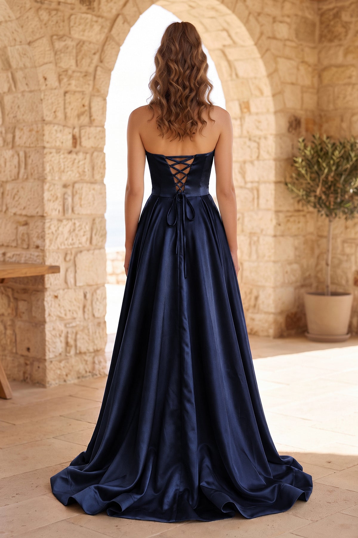 Black Strapless Satin Long Evening Dress With High Split - Curvevia