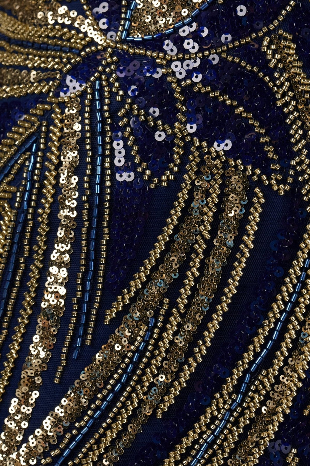 Black Strapless V Neck Sequins Bodycon Short Homecoming Dresses - Curvevia