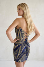 Black Strapless V Neck Sequins Bodycon Short Homecoming Dresses - Curvevia