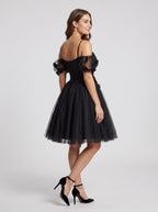 Black Tulle A-Line Off-the-Shoulder Criss-Cross Straps Short Dress with Sweetheart Bodice - Curvevia
