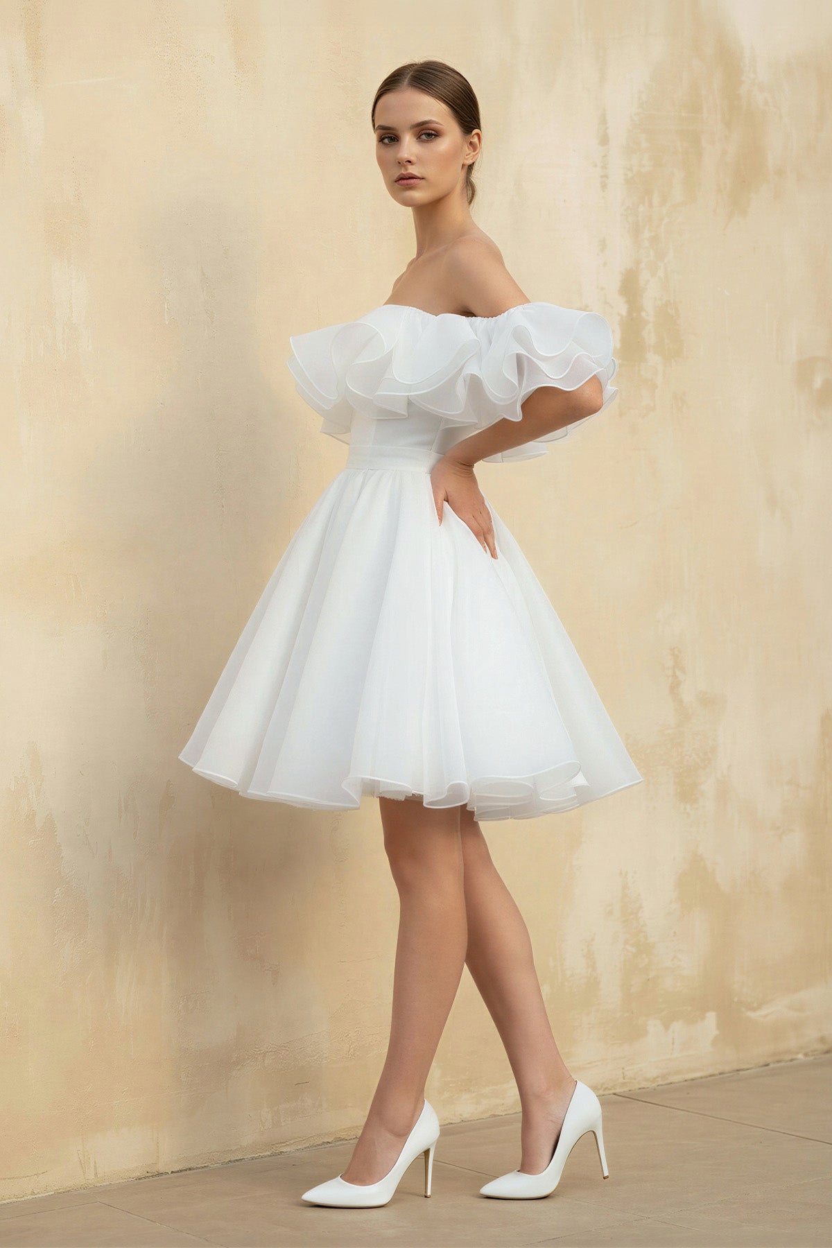 A-Line Off-The-Shoulder Sleeveless Short Mini Organza Wedding Dresses - Curvevia