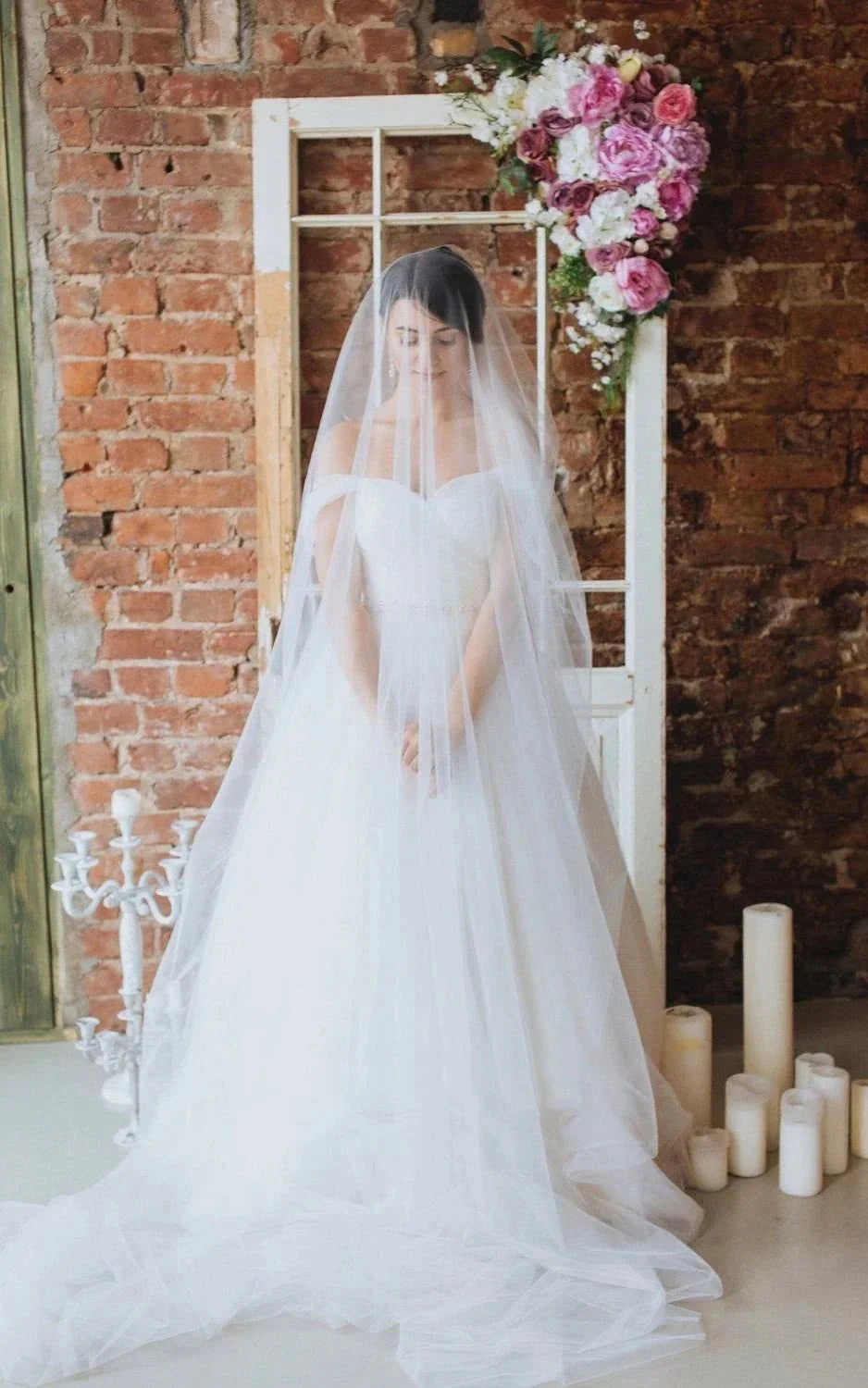 Off-The-Shoulder Tulle Ball Gown Sweep Train Dress - Curvevia