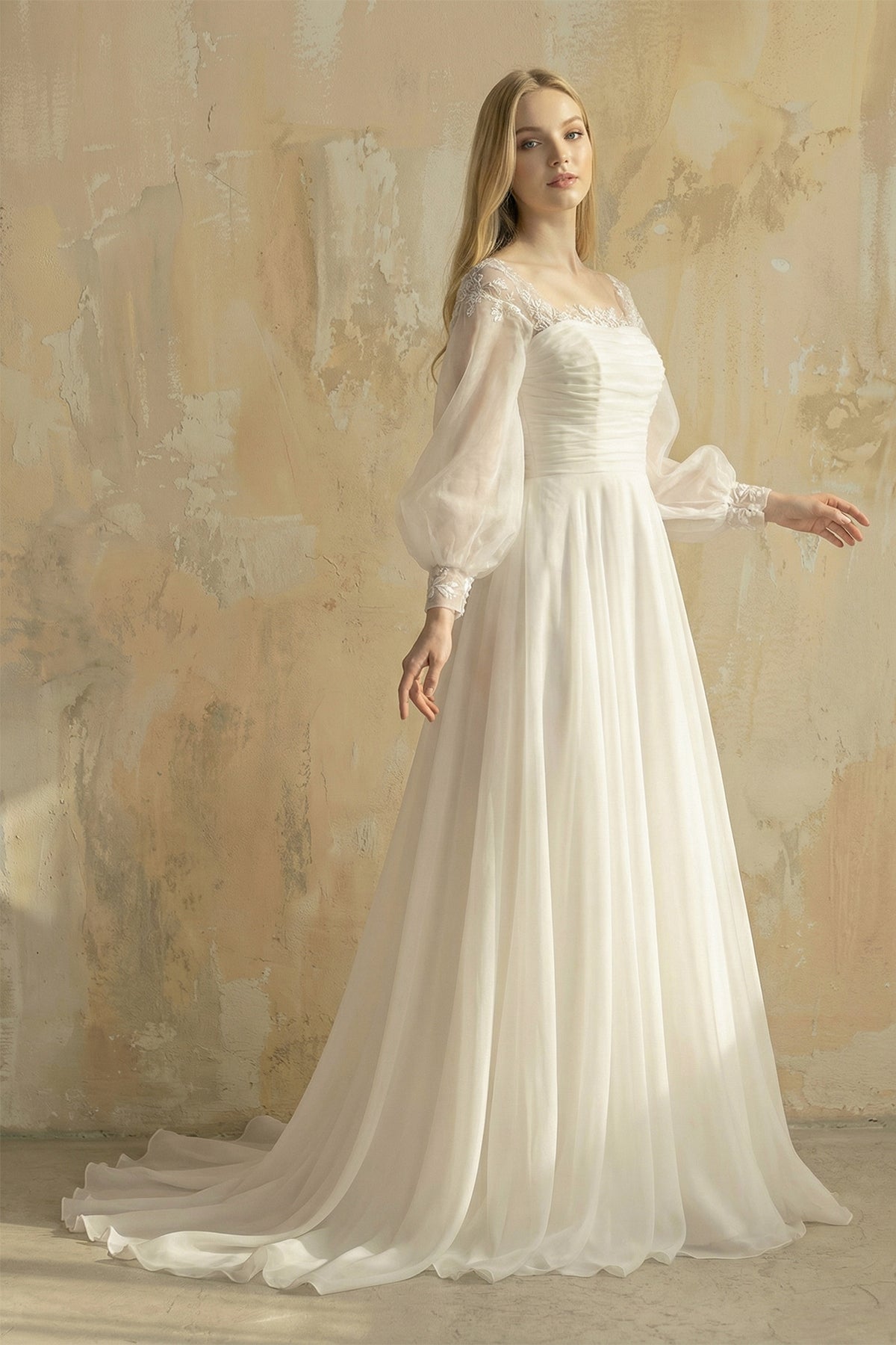 Elegant Simple Beach A-Line Lace Organza Floor Zipper Low-V BackWedding Dress with Sheer Sleeve - Curvevia