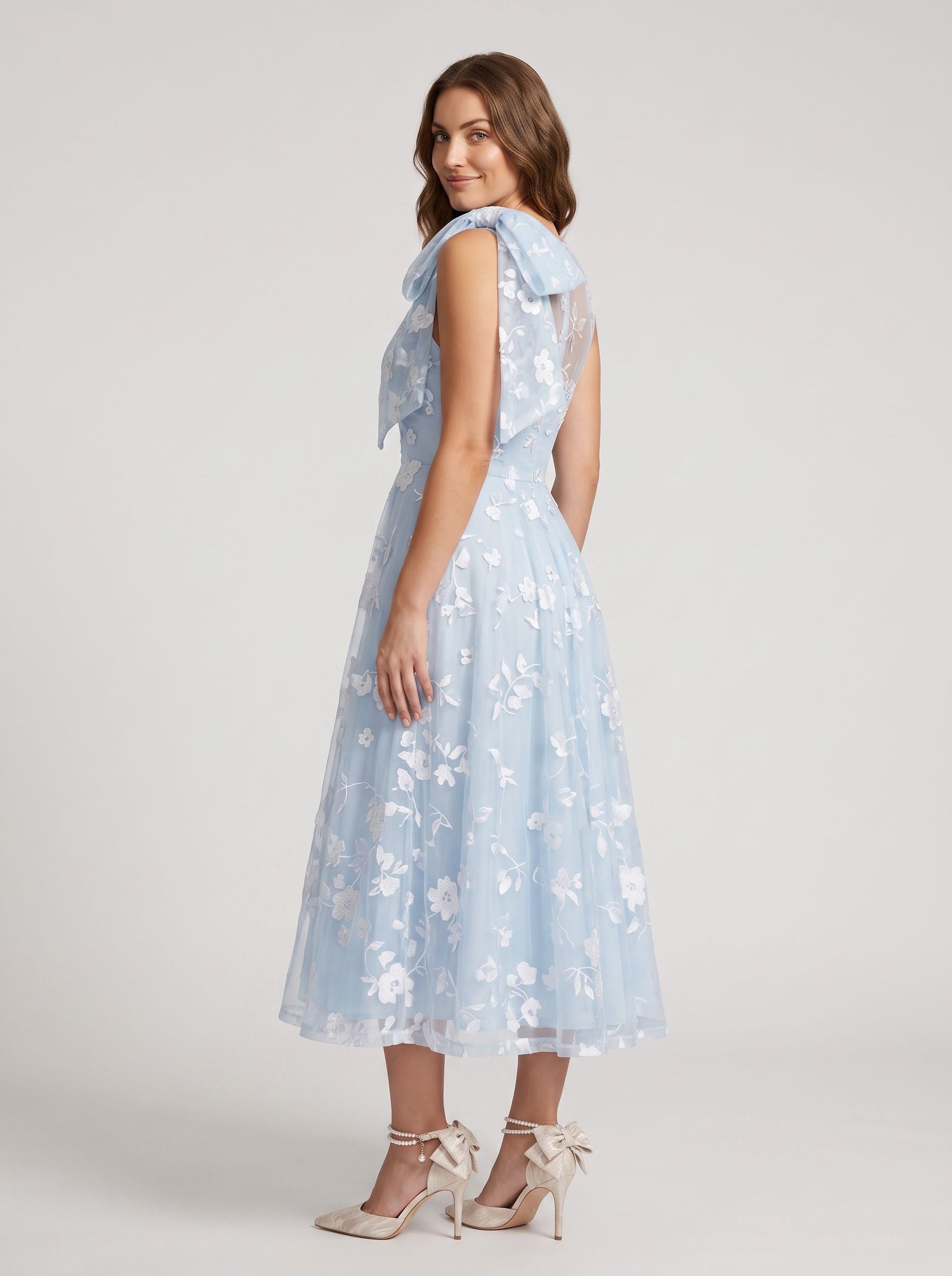 Mist Tulle A-Line Scoop Neck Back Zip Midi Dress with Pockets - Curvevia