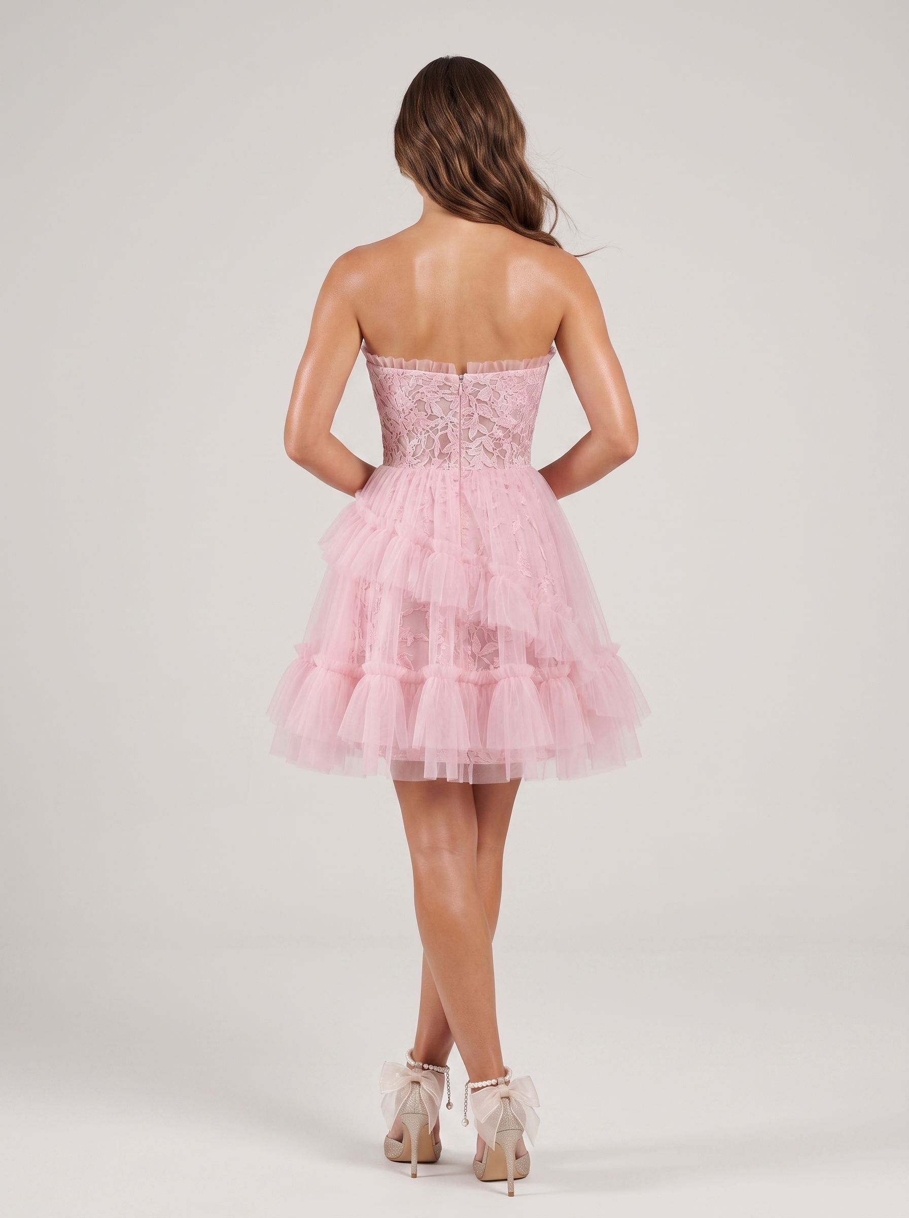 Petal Tulle A-Line Sweetheart Back Zip Short Dress with 3D Floral Appliques - Curvevia