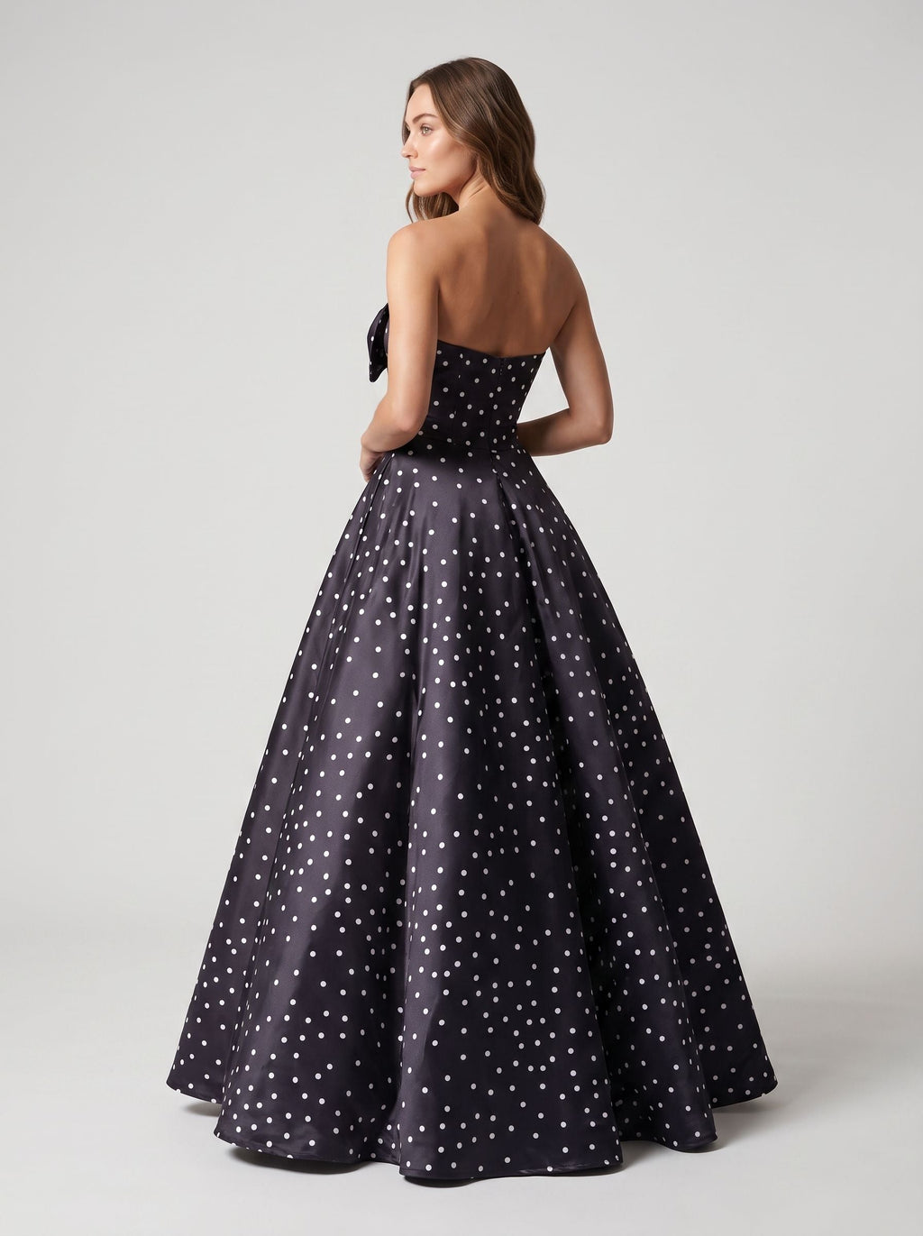 Black Satin A-Line Sweetheart Bow Floor-Length Dress with Polka Dots - Curvevia