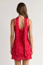 Red Jacquard Chiffon Cami Straps Sheath Homecoming Dress with Scarf - Curvevia
