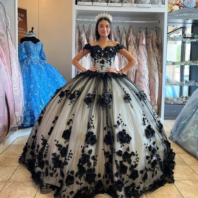 Red Off The Shoulder Tulle Quinceanera Dresses With Lace Appliques - Curvevia