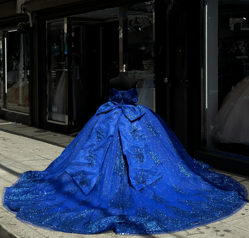 Royal Blue Ball-Gown Appliques Quinceanera Dresses with Train - Curvevia