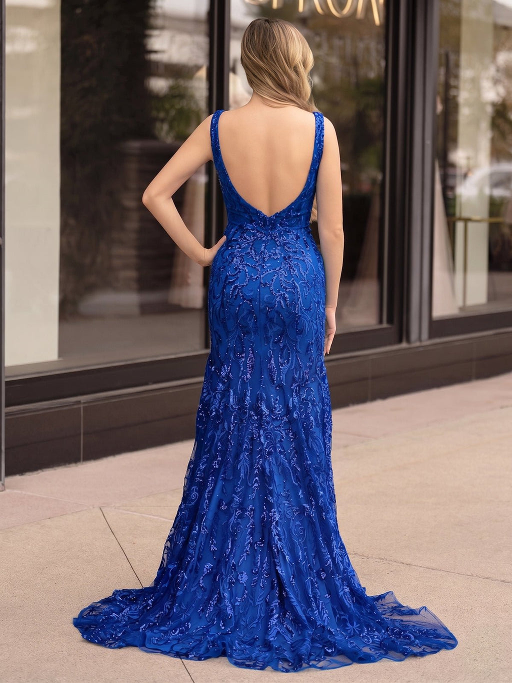 Mermaid V Neck Sequined Lace Evening Dress with Slit - Curvevia