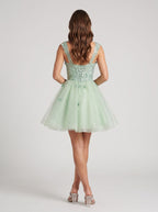 Green Tulle A-Line Sweetheart Criss-Cross Straps Short Dress with Butterfly Appliques - Curvevia