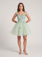 Green Tulle A-Line Sweetheart Criss-Cross Straps Short Dress with Butterfly Appliques - Curvevia