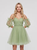 Green Tulle A-Line Sweetheart Back Zip Short Dress with Puffy Sleeves - Curvevia