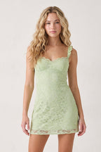 Yellow Sweetheart Lace Sheath Mini Homecoming Dress with Lace-Up Back - Curvevia