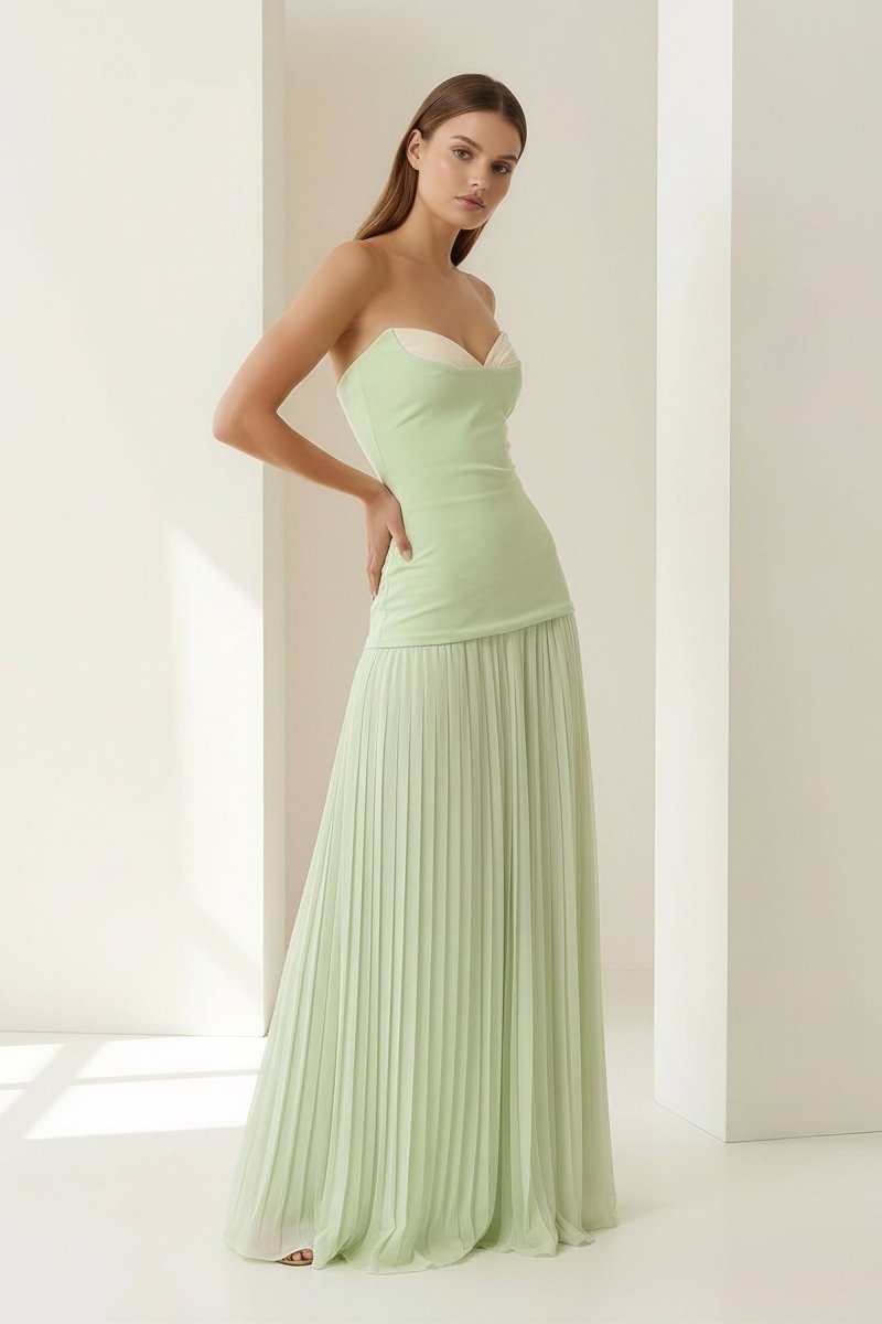Blue Sweetheart Sheath Chiffon Pleated Long Wedding Guest Dress - Curvevia