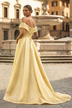 A-Line Evening Dress Celebrity Style Dress Christmas Sleeveless Off The Shoulder Satin with Slit - Curvevia