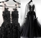 Sexy Black Lace Appliques Sleeveless Tulle Backless Wedding Dresses with Veil - Curvevia
