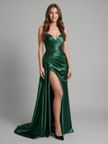 Emerald Satin Trumpet V-Neck Backless Floor-Length Pleated Bridesmaid Dress - Curvevia