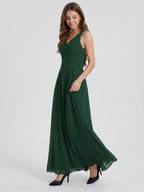 Forest Green Chiffon A-Line Halter Keyhole Back Floor-Length Ruffle Bridesmaid Dress - Curvevia