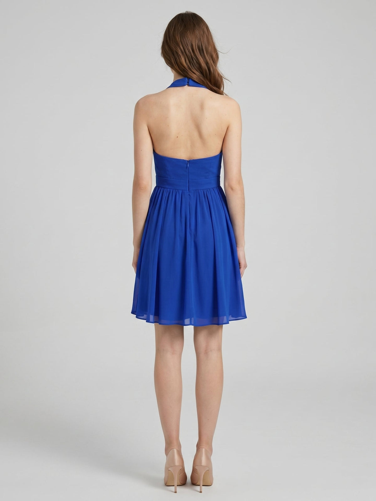 Elegant Royal Blue Chiffon A-Line Halter neckline Backless Knee-Length Bridesmaid Dress - Curvevia