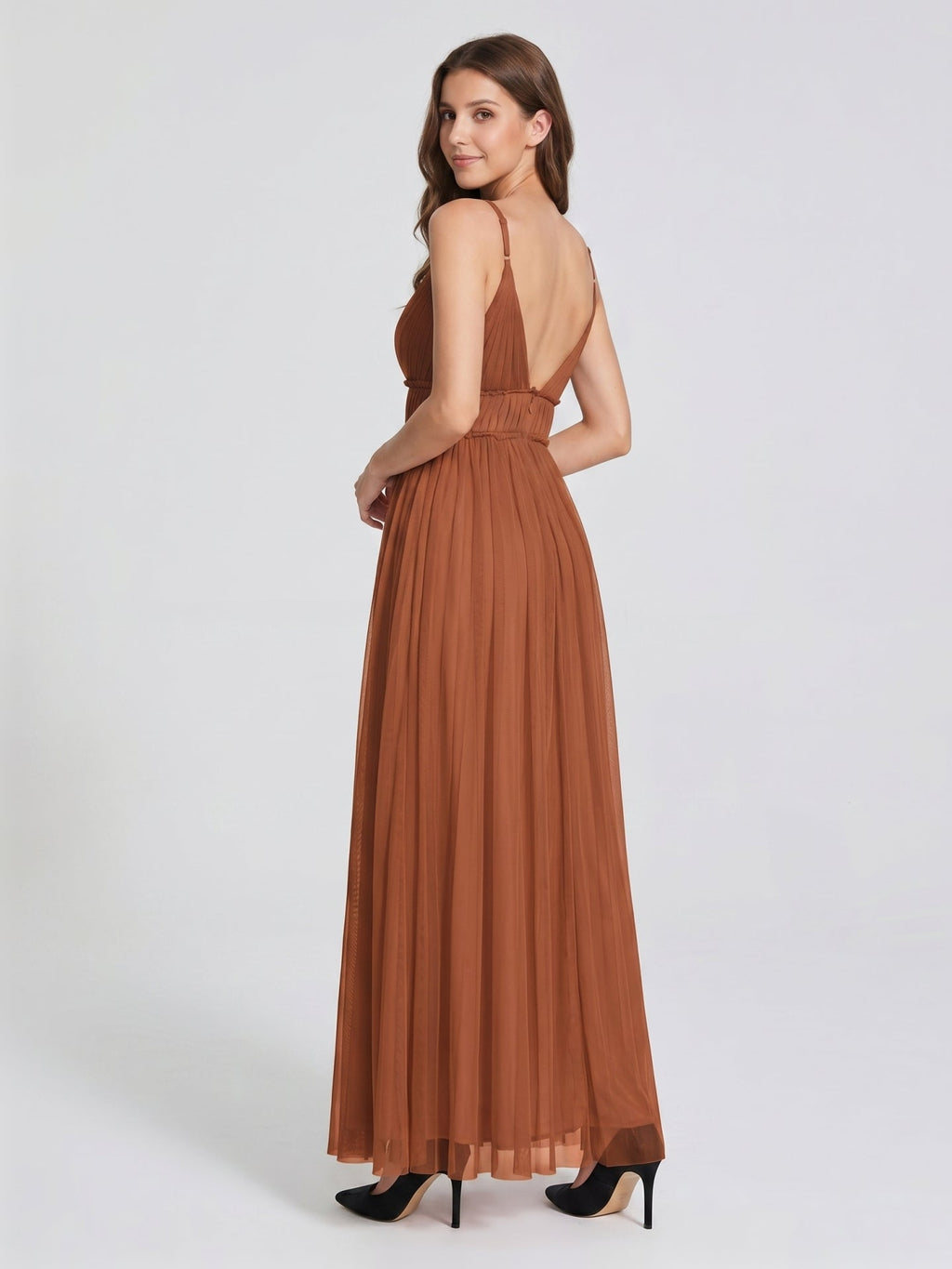 Terracotta Tulle A-Line V-Neck Backless Floor-Length Pleated Bridesmaid Dress - Curvevia