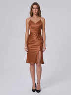 Terracotta Satin Sheath V-Neck Backless Knee-Length Pleated Bridesmaid Dress - Curvevia