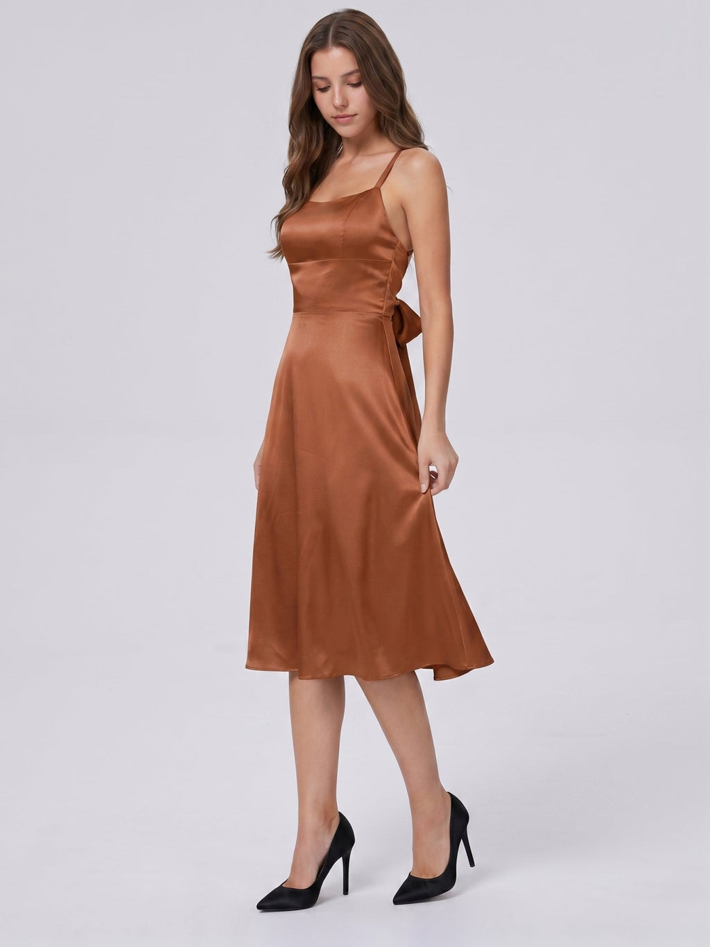 Terracotta Satin A-Line Scoop Neck Criss-Cross Back Knee-Length Bridesmaid Dress with Bow - Curvevia