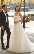 Simple A-Line Minimalist Casual Square Tulle Wedding Dress with Sweep Train - Curvevia
