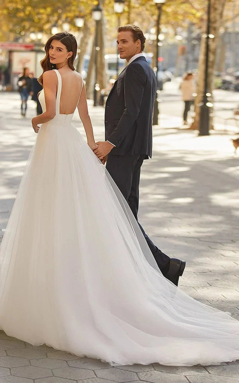 Simple A-Line Minimalist Casual Square Tulle Wedding Dress with Sweep Train - Curvevia