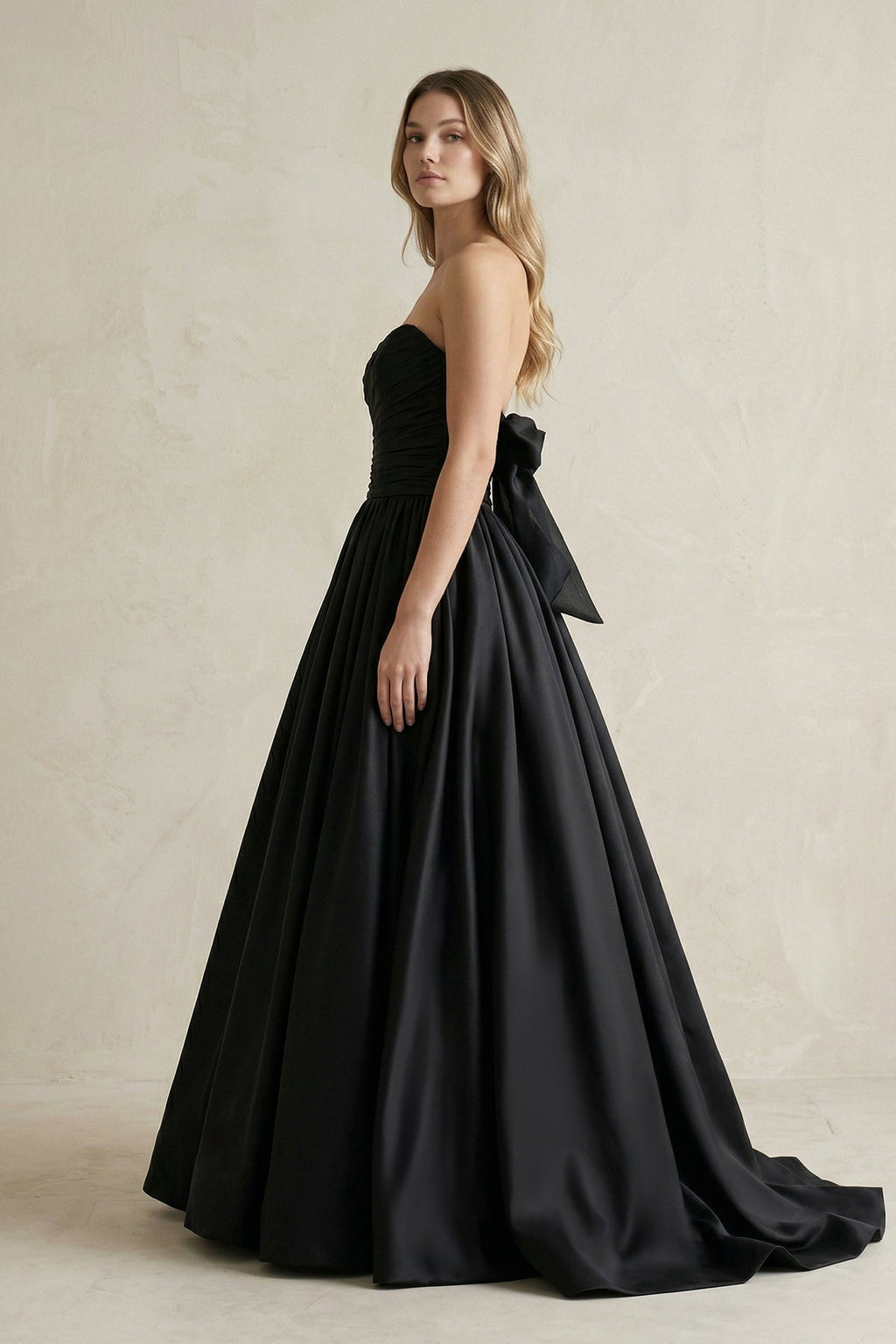 Simple Satin Ball Gown Ruched Wedding Dress in Black - Curvevia