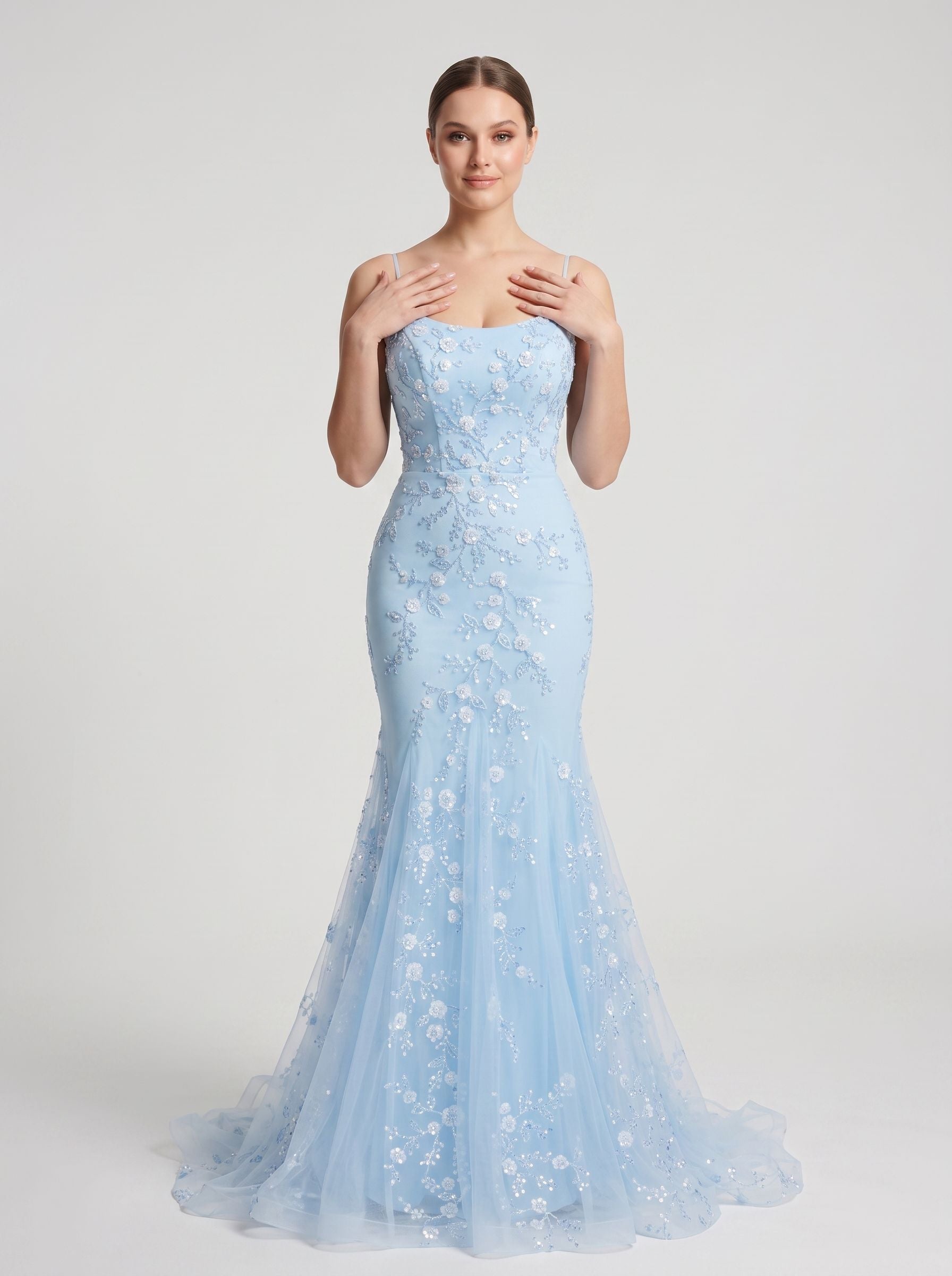 Sky Blue Tulle Mermaid Scoop Neck Lace-up Floor-Length Dress with Sequined Appliques - Curvevia