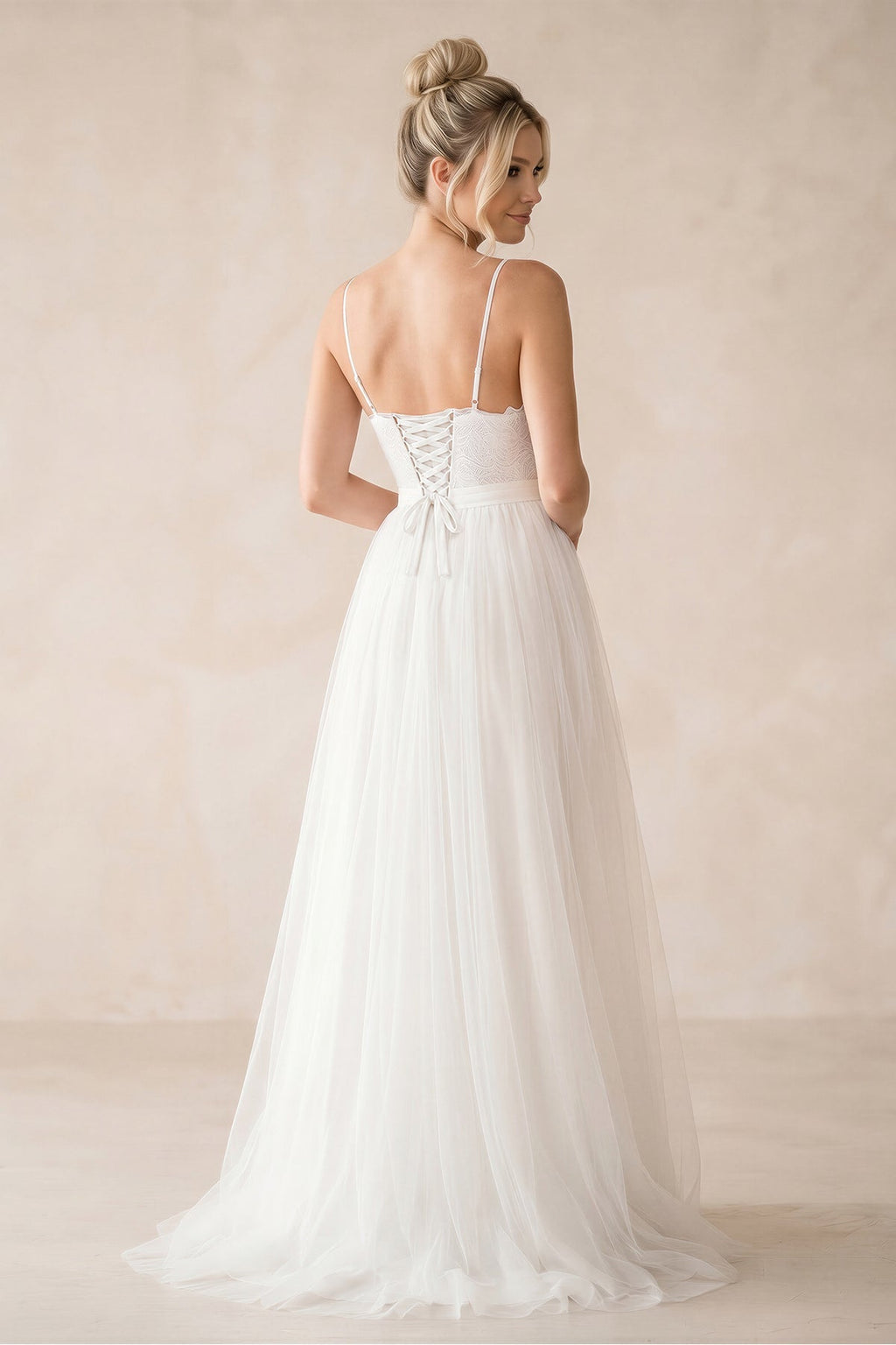 A-Line Tulle Spaghetti Straps Wedding Dresses With Lace Appliques - Curvevia