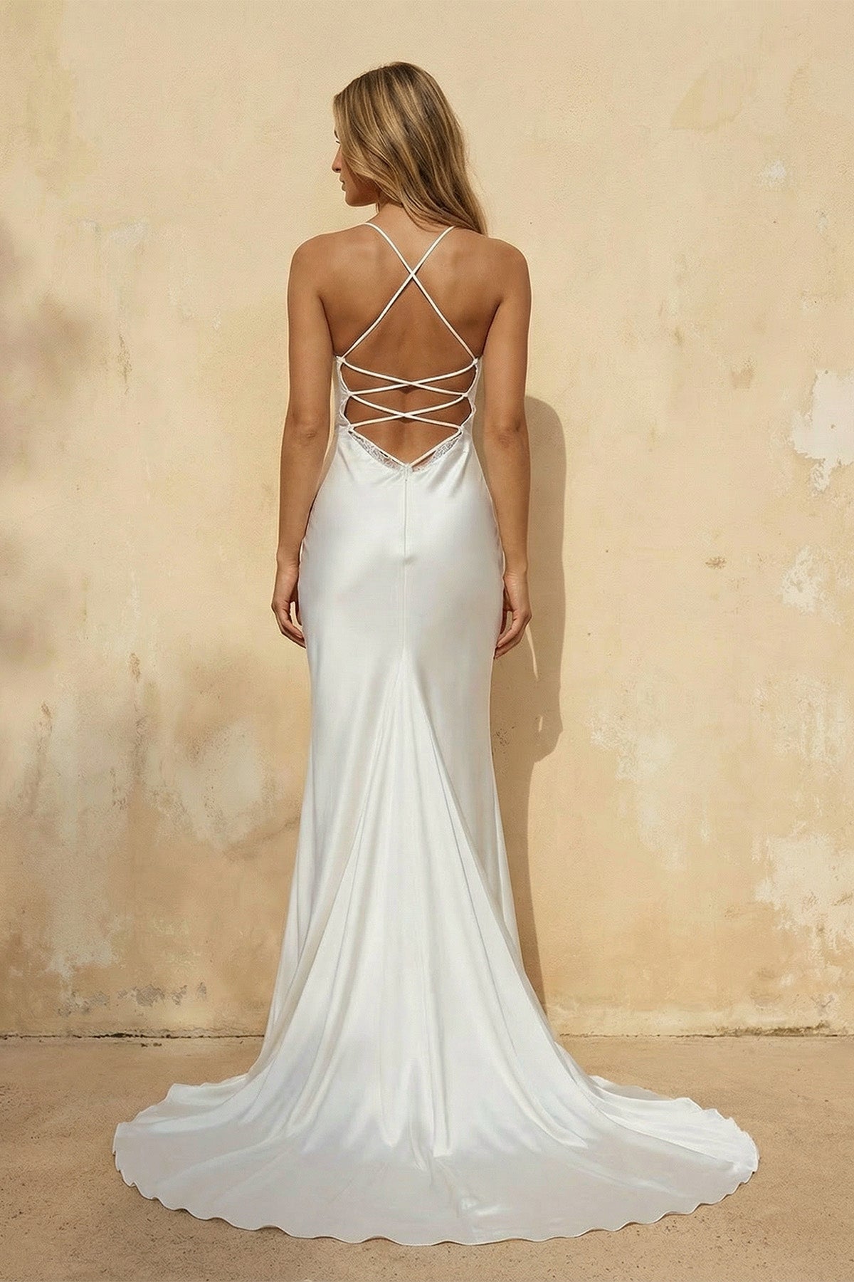 Mermaid Satin White Spaghetti-Straps Wedding Dresses With Lace-Up Back - Curvevia
