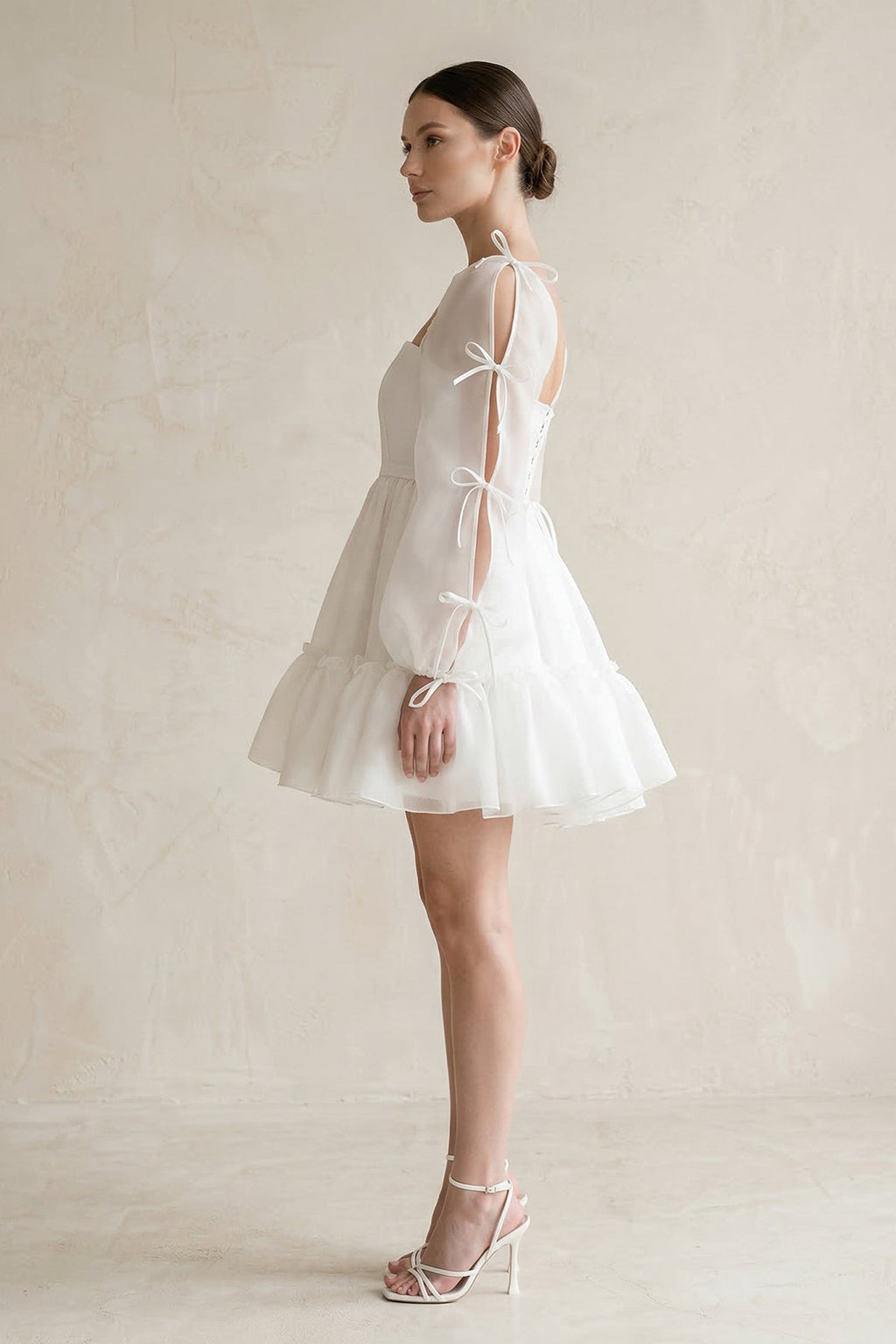 Square Neck Ruffled A-Line Long Sleeves Tulle Wedding Dress in White - Curvevia