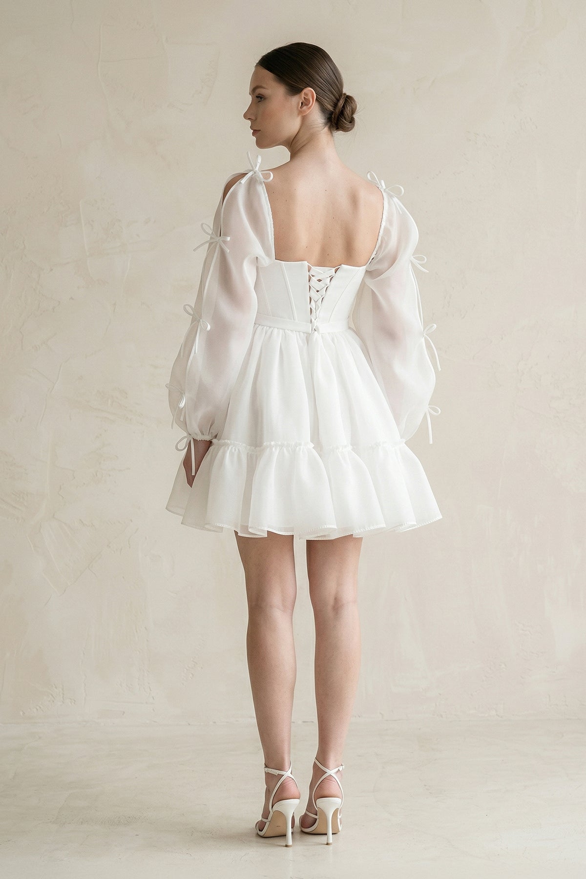 Square Neck Ruffled A-Line Long Sleeves Tulle Wedding Dress in White - Curvevia