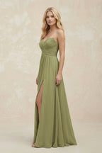 A-Line Sweetheart Pleated Chiffon Mother of the Bride Dress in Moss Green - Curvevia