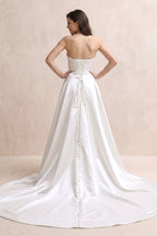 Sweetheart A-Line Satin Ruched Wedding Dress in White - Curvevia