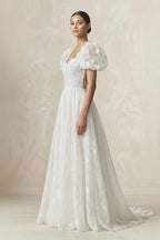 Sweetheart A-Line Tulle Puff Sleeve Wedding Dress in Ivory - Curvevia