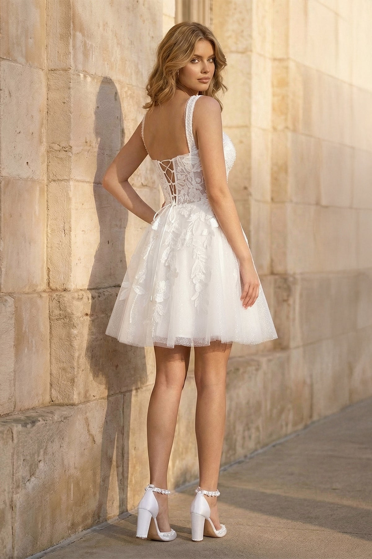 Unqiue A-Line Sweetheart Sequin Short Wedding Dress with Appliques - Curvevia